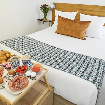Des Calanques Port De Hotel 2*
