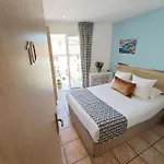 Des Calanques Port De Otel 2*