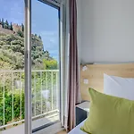 Otel Des Calanques Port De