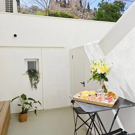 Otel Des Calanques *