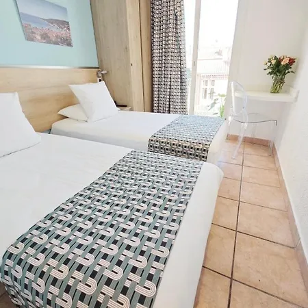 Des Calanques Otel