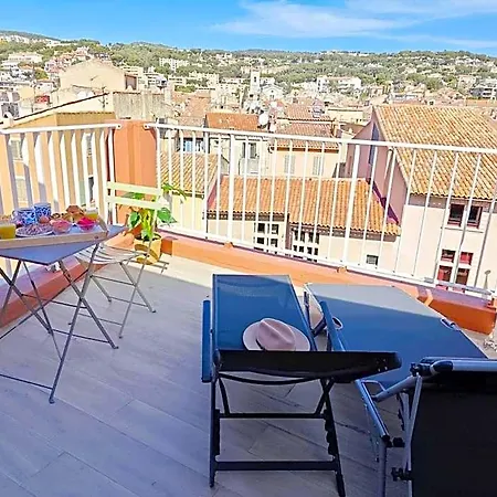 Hotel Des Calanques Port De 2*