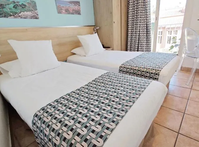 Hotel Des Calanques Port De
