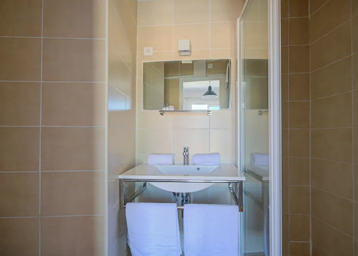 Hotell Des Calanques Port De Cassis